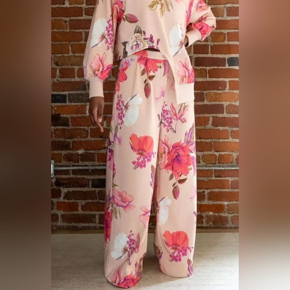 HFR x The Drop Women's Floral Print Wide Leg Fleece Pant by @nicholelynel XS NWT - Picture 2 of 8